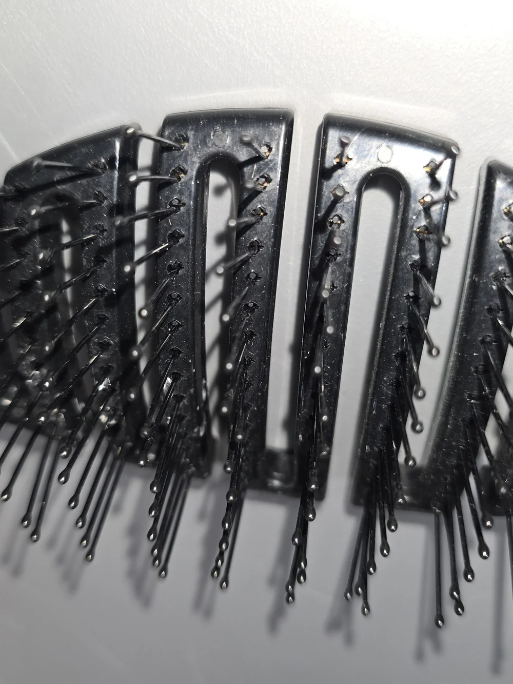Women's Spa Kit: 2 Brushes, Body Glove And Scrubber, Hair Clips, Head Bands,